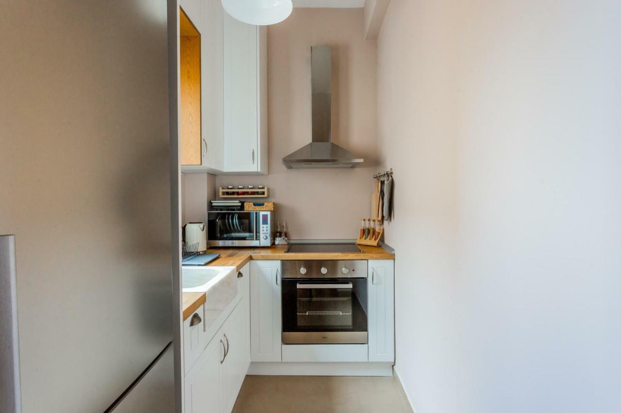 100M2 Luxury Apartment In The Heart Of Athens - Living Stone Emerald Экстерьер фото